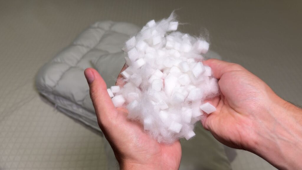 Fyldet i hovedpuden CloudOne 